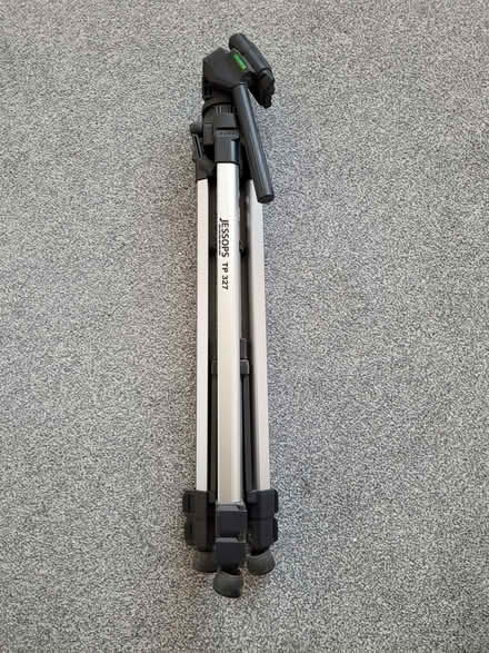 Photo of free Photographic tripod (East Rainham ME8) #2