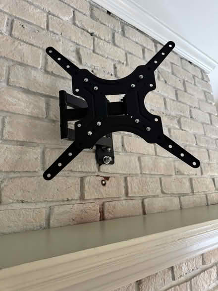 Photo of free Tv mount with two screws (21014) #2