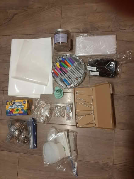 Photo of free Crafts, decoration and more (Birmingham B19) #2