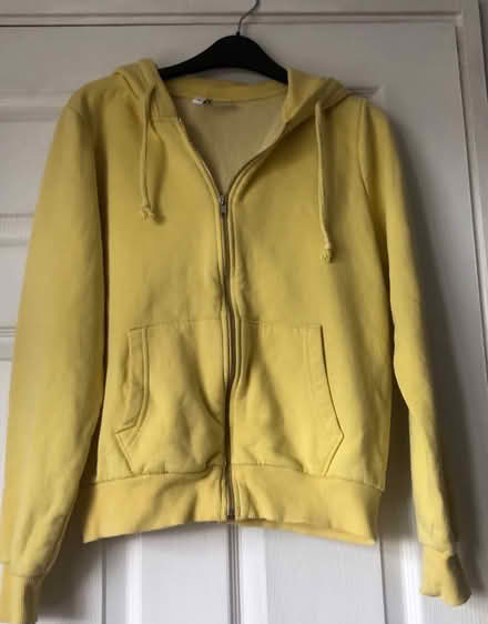 Photo of free Yellow hoodie (Westbury BA13) #1