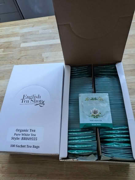Photo of free White tea bags, 2 boxes of 100 (Leighton Buzzard LU7) #1