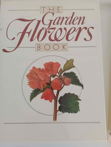 Photo of free Gardening and aromatherapy books (Tarvin CH3) #1