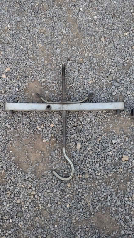 Photo of free Two ladder clamps (Pant SY10) #2