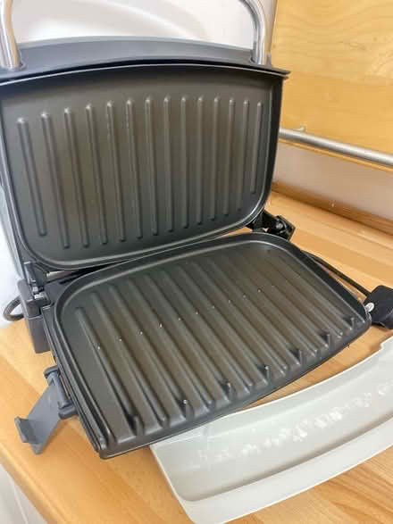 Photo of free George Foreman Grill (BS16) #2