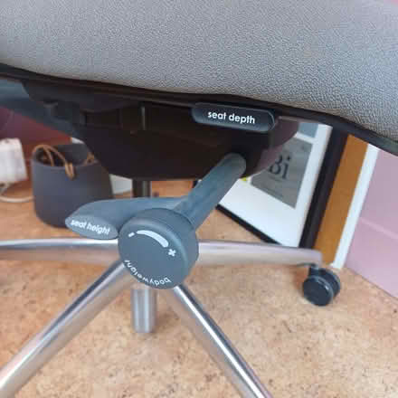 Photo of free Office chair (Phoenix Green RG27) #2