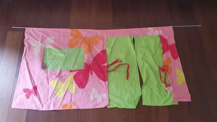 Photo of free Pink bed curtain/play tent (Dalston E8) #1