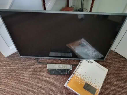Photo of free TV and Dvd (Kempston MK42) #1