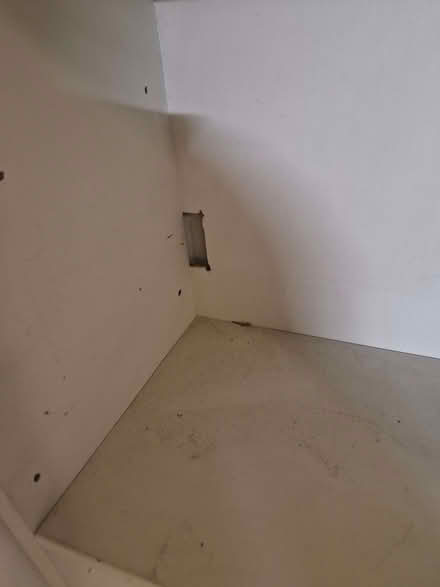 Photo of free Unit (Hanworth RG12) #2