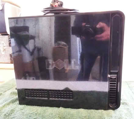 Photo of free Dell Vostro 200 Desktop PC (Decommissioned) (Vale LA1) #3