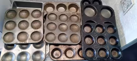 Photo of free Assorted baking trays (Wollaton NG8) #1