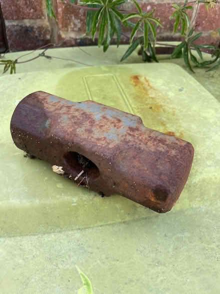Photo of free Sledgehammer head, no handle (Bicester East OX26) #2