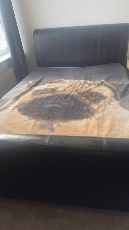 Photo of free Double bed (Hawbush DY5) #1