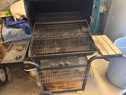 Photo of free Gas bbq grill (Ouray, Colorado near park) #2