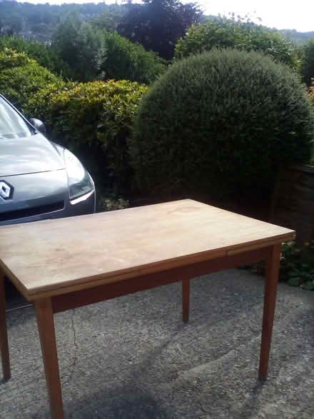 Photo of free Extending dining table (Shipley, BD18) #1
