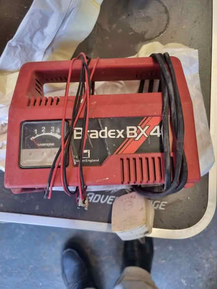 Photo of free Battery Charger 12v (Heanor DE75) #1