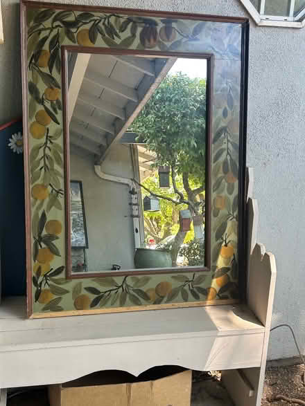 Photo of free Mirror (Pleasant Hill) #1