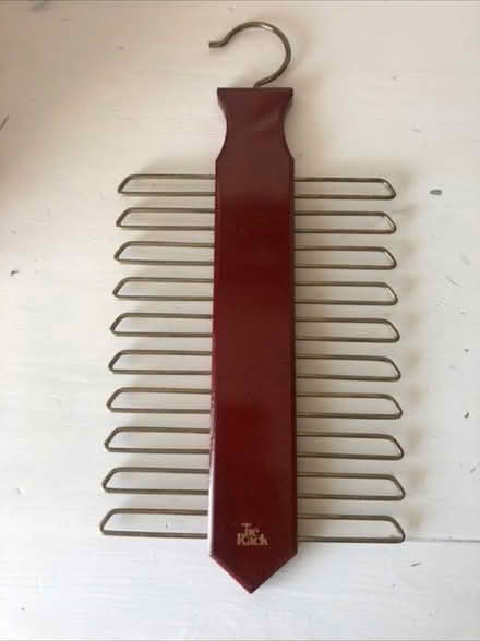 Photo of free Tie Rack (Cheshunt En8) #1