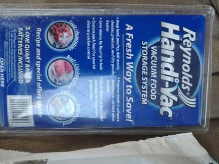 Photo of free Vacuum bags and sealer thing (M2J1Y3) #2