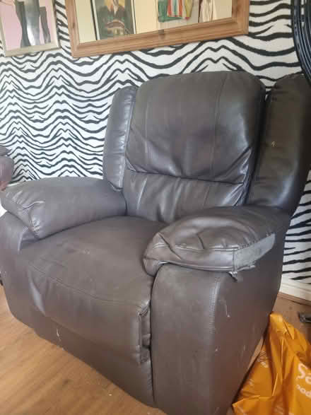 Photo of free Recliner Chair (M23) #1