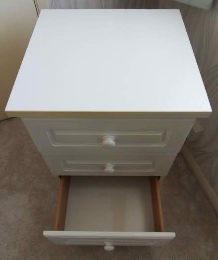 Photo of free Chest of drawers (Langley SL3) #2