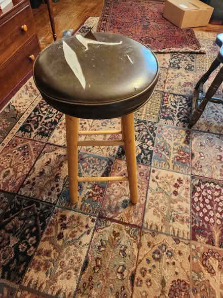 Photo of free Sturdy stool (Butman Fish Library area) #1