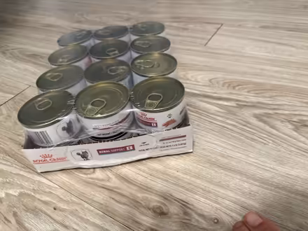Photo of free Renal Support cat food (Lewis street Rahway) #2