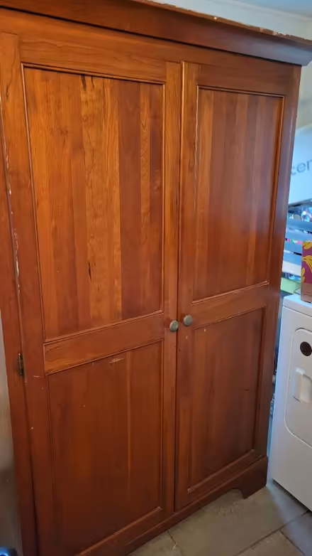 Photo of free Armoire (Aberdeen by train station) #1