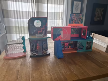 Photo of free lol doll houses (Phoenixville, PA) #1