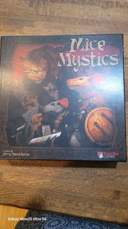 Photo of free Boardgame "Mice and Mystics" (Kensington) #1
