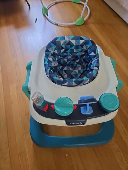 Photo of free Baby walker (palisades) #2