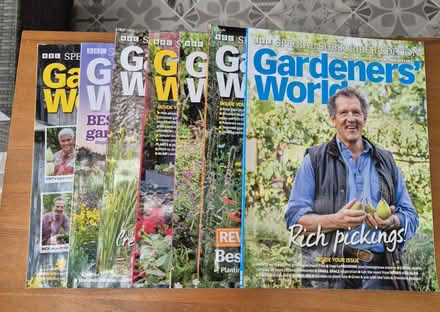 Photo of free Gardeners world magazines (DE3) #1