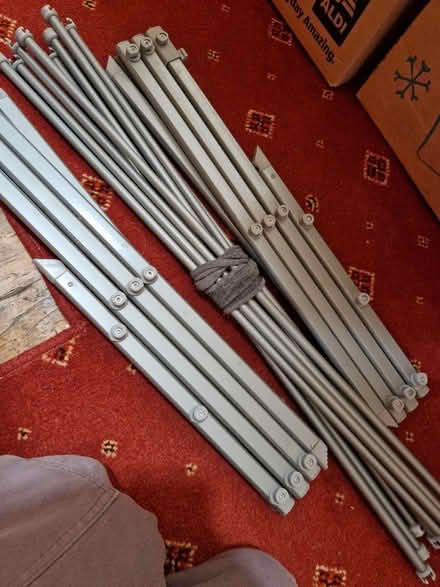 Photo of free Ikea clothes airer (Cam GL12) #1
