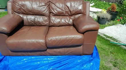 Photo of free 2 seater klausner leather settee (St helens) #1