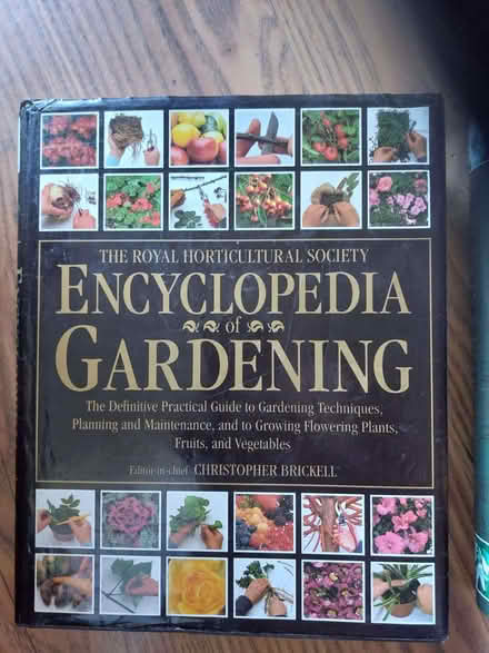 Photo of free RHS Encyclopaedia of Gardening (Seven Dials BN1) #1
