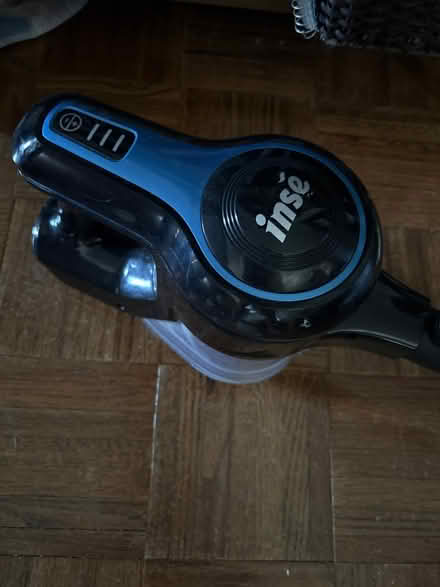 Photo of free Inse vaccuum replacement head (Old Mill Grove Rd playground) #2