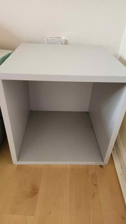 Photo of free Small shelf (E17) #1