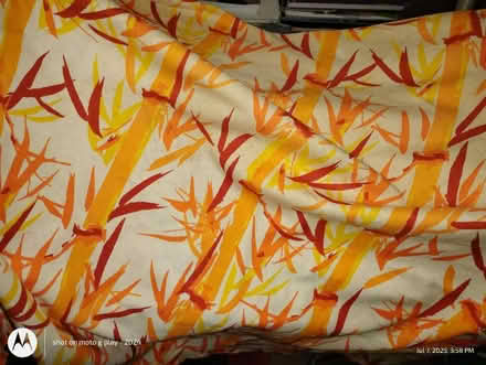 Photo of free Table Cloth - Round (West Harlem) #1