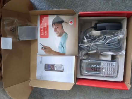 Photo of free Sony Ericsson Mobile phone pay as you talk. (Shepherds Bush W12) #4