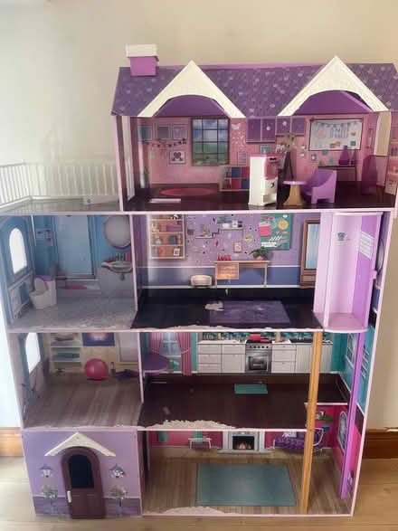 Photo of free Wooden dolls house (Firhouse) #1