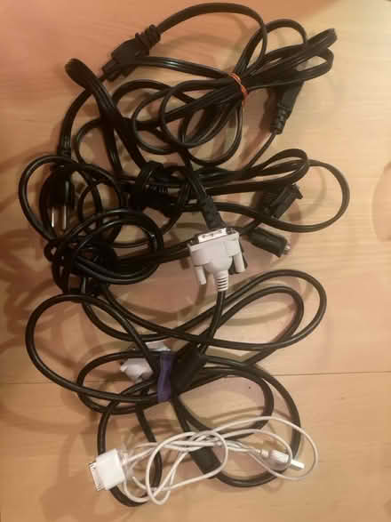 Photo of free Obsolete cables (Bethesda 20814 near BCC HS) #1