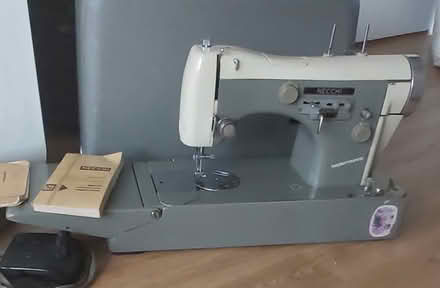 Photo of free Domestic Sewing Machine (Hackney E5) #1