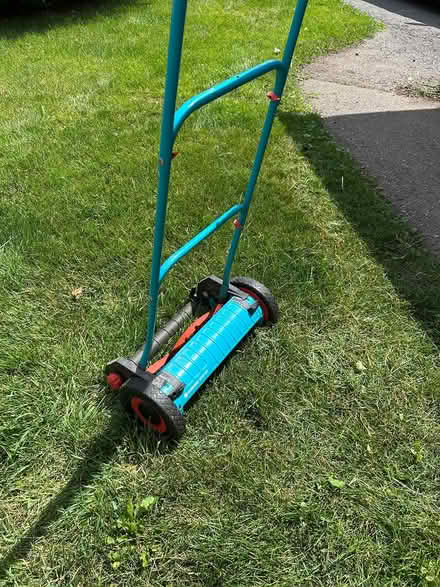 Photo of free Gardenia push mower (Hunt Club/Conroy area) #2