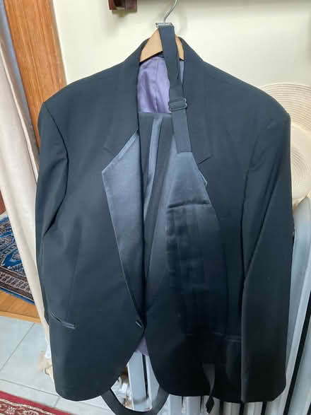 Photo of free Men’s Tux (Woburn) #1
