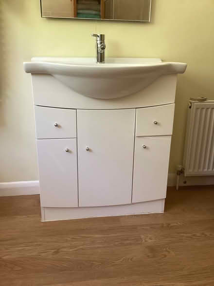 Photo of free IKEA Bathroom Unit As Pictured (TN31) #1