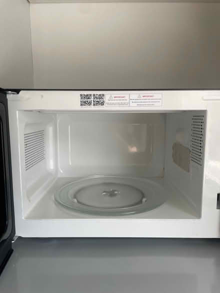 Photo of free Cookworks 700w microwave (West Brompton SW6) #3