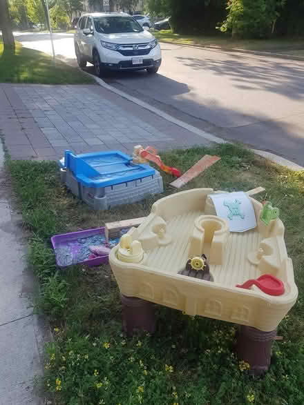 Photo of free Sand play items (yonge & Finch) #2