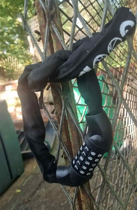 Photo of free Heavy duty combination bike lock (Tern Hill) #1