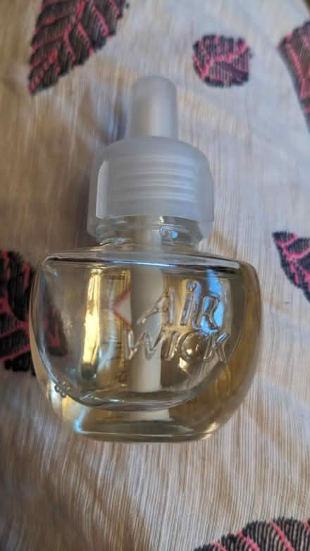 Photo of free Air wick diffuser refill (Corstorphine EH12) #1