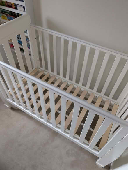 Photo of free Eva Sleigh Drop Side Cot Bed – White. With optional mattress (Kidlington OX5) #3
