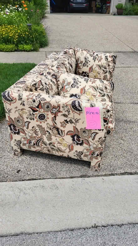 Photo of free 2 seater cotton covered sofa (Northbrook) #1
